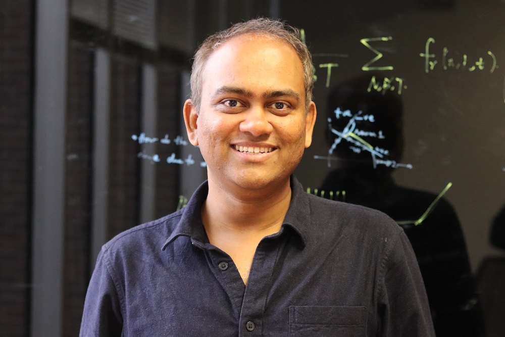 A portrait of Pratik Chaudhari, Assistant Professor in Electrical and Systems Engineering (ESE) and Computer and Information Science (CIS)